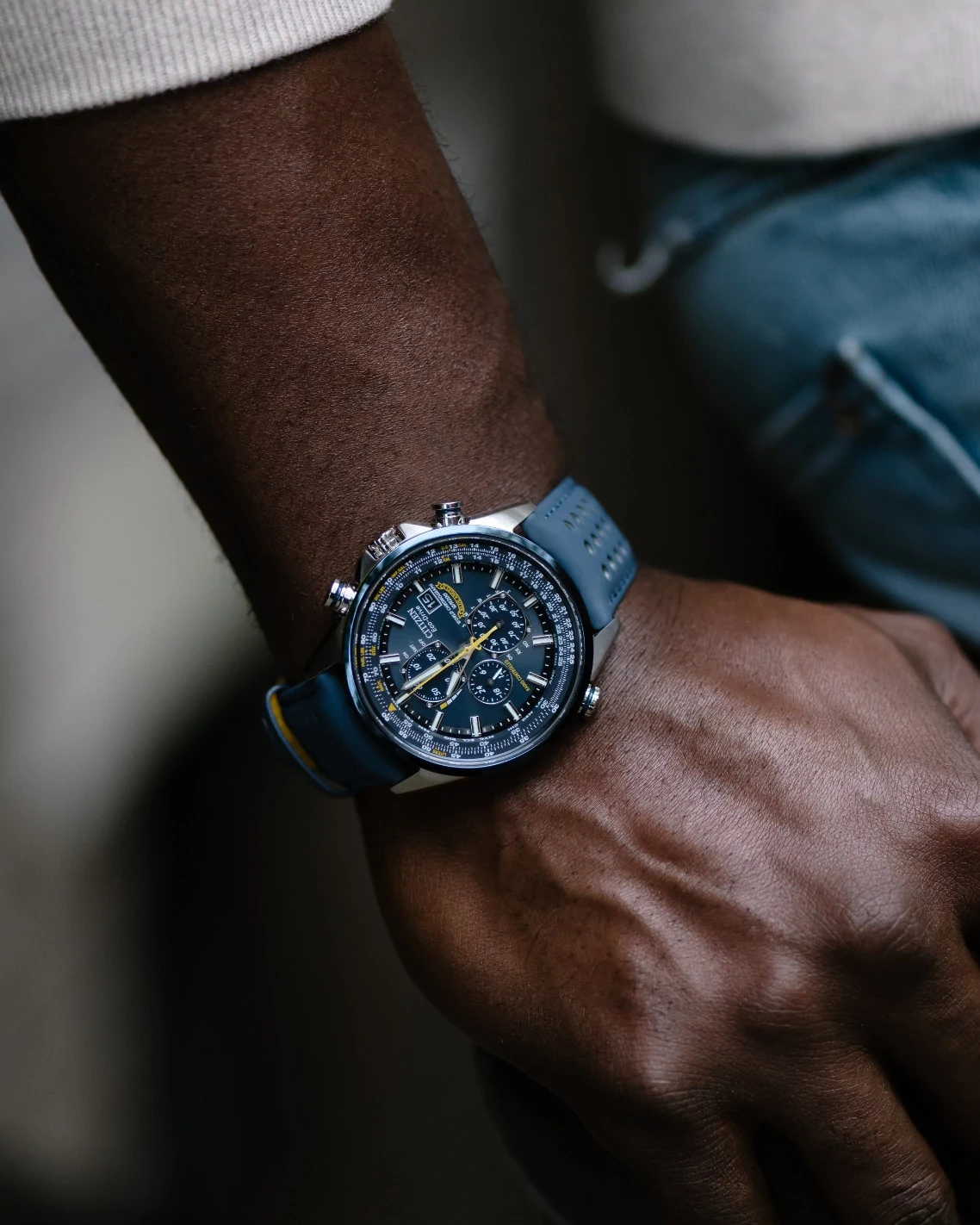 キレイな稼働品です☺︎CITIZEN WORLD TIME CHRONOGRAPH World Chronograph A-T - Men's Eco-Drive AT8020-03L Blue